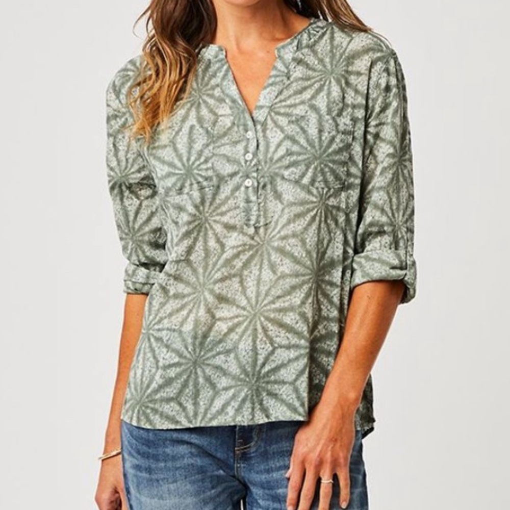 Carve Designs Dylan Gauze Shirt - Large - Moss Makai